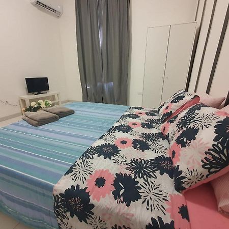 Chafbius Downtown Deluxe Villa Cagliari Eksteriør bilde